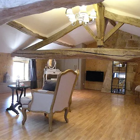 Couette-café Moulin De Rioupassat De Charme 3*
